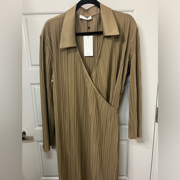 NWT Mango Pleated Wrap Dress - Picture 6 of 13